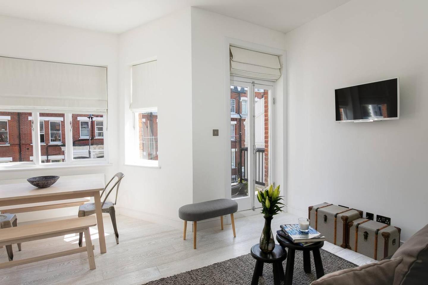 Guestready - West Kensington Home W/Balcony Londres Exterior foto